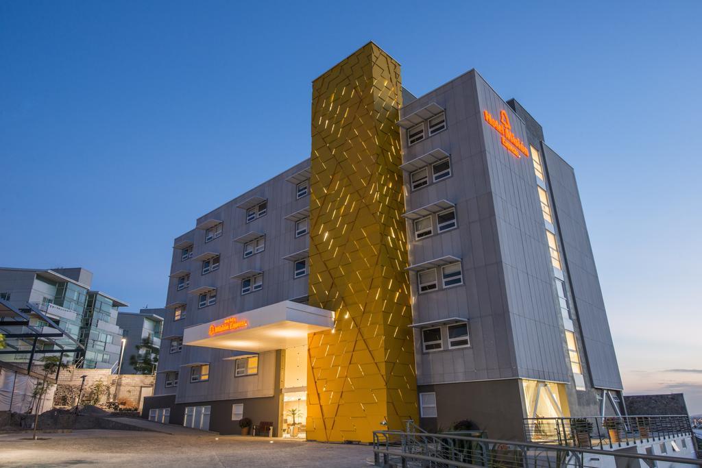 Hotel Mision Express Querétaro Exteriér fotografie